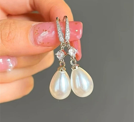 ﻿Faux Pearl Cubic Zirconia Drop Earrings